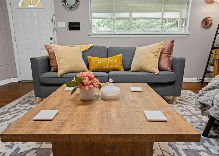 Holiday home Charming 2bd Tcu Walkable
