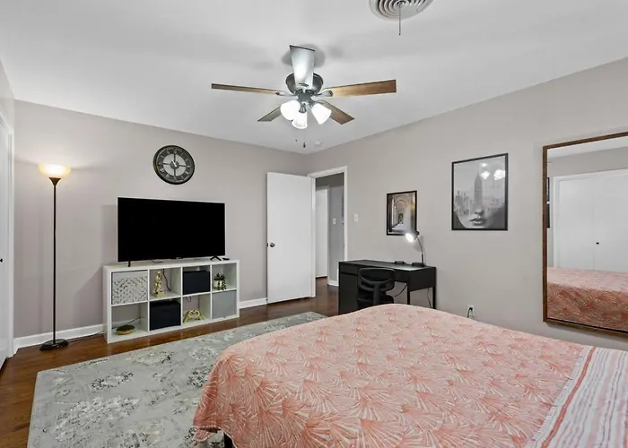 Charming 2bd Tcu Walkable * Fort Worth